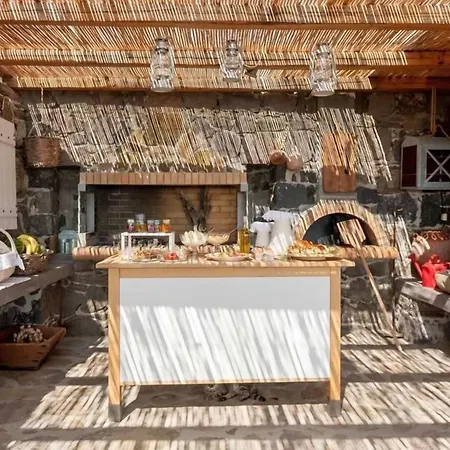 Aparthotel Kimolia Gi 4*