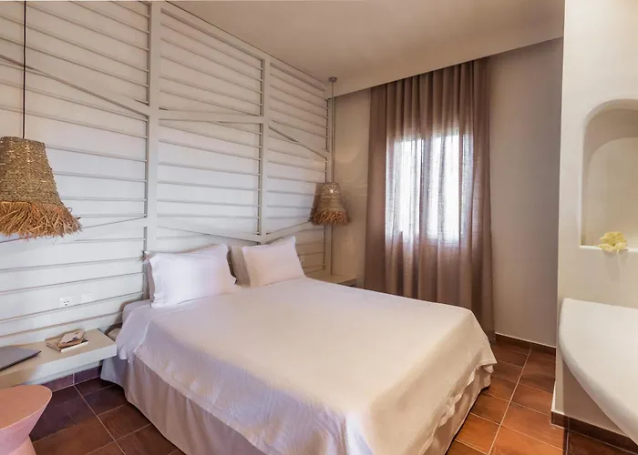 Aparthotel Kimolia Gi