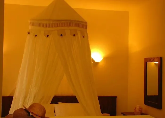 Aparthotel Kimolia Gi 4*