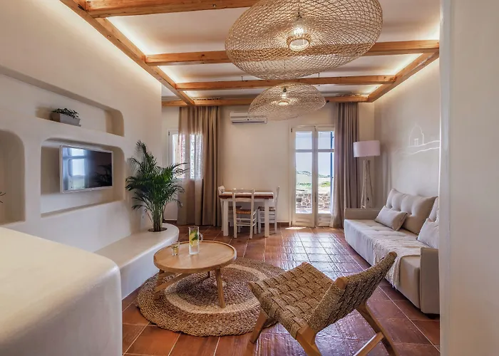 Kimolia Gi Aparthotel