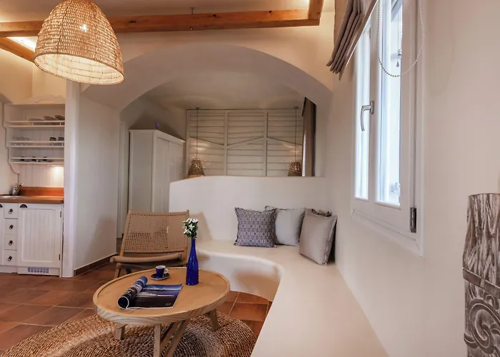 Kimolia Gi Aparthotel 4*