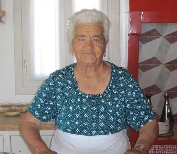 Aparthotel Kimolia Gi 4*